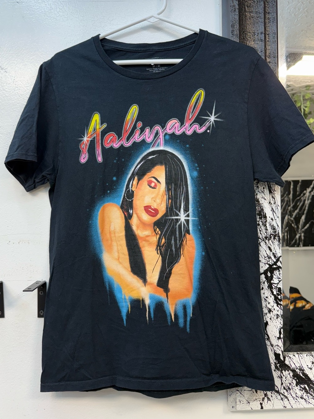 Aaliyah R&B Artist T-shirt Mens small black tee - Picture 1 of 4